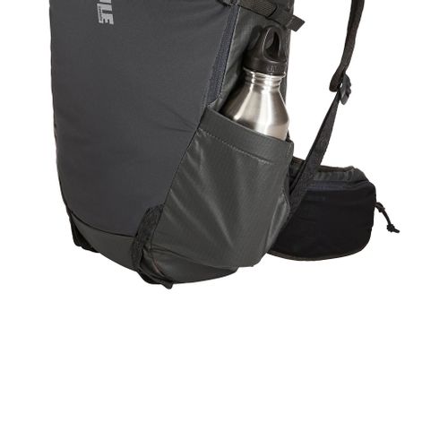 Thule Stir 25L sivi planinarski ruksak slika 8