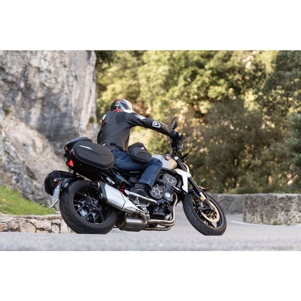 Givi ST609 bočne torbe 25l slika 2