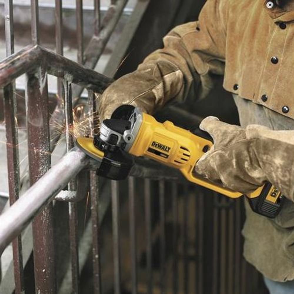 Dewalt Aku kutna brusilica 18V 4.0Ah DCG412M2 slika 3