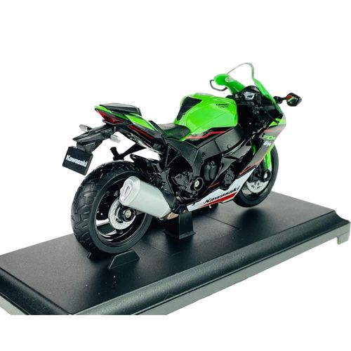 Kawasaki Ninja ZX-10R 1:18 slika 3