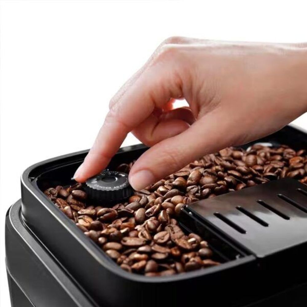 DeLonghi aparat za kafu Magnifica Evo slika 7