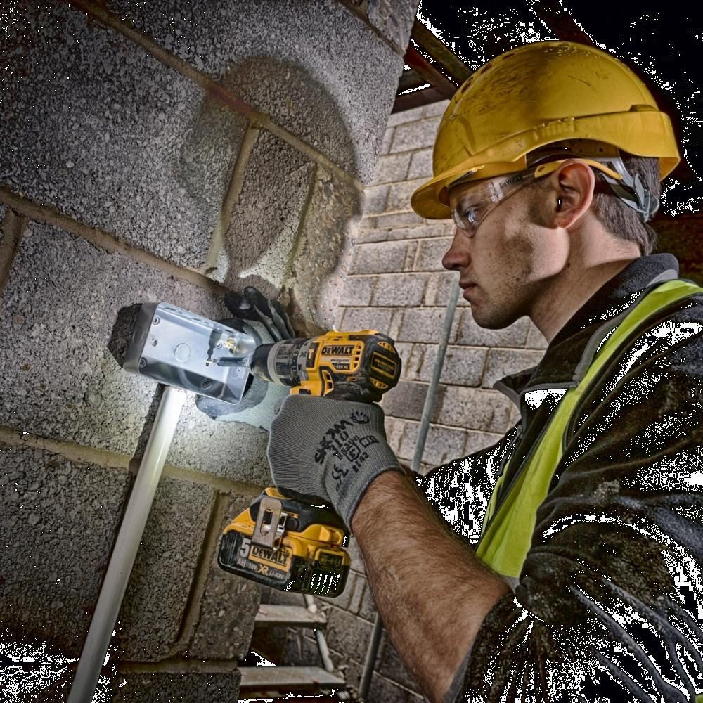 DeWalt Aku Udarna Bušilica Odvijač 18V 5.0 Ah DCD796P2 slika 3