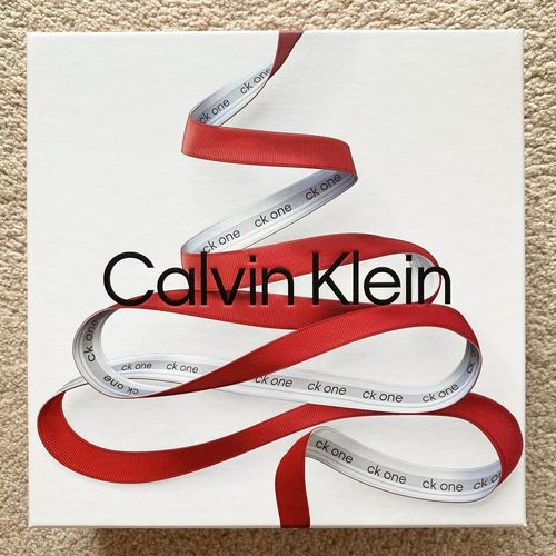 Parfemski set (unisex) — CALVIN KLEIN • Poklon u opisu slika 2