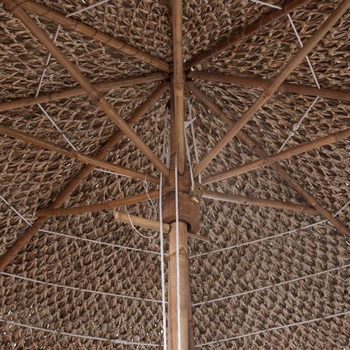 Suncobran od bambusa s krovom od lišća banane 270 cm slika 3