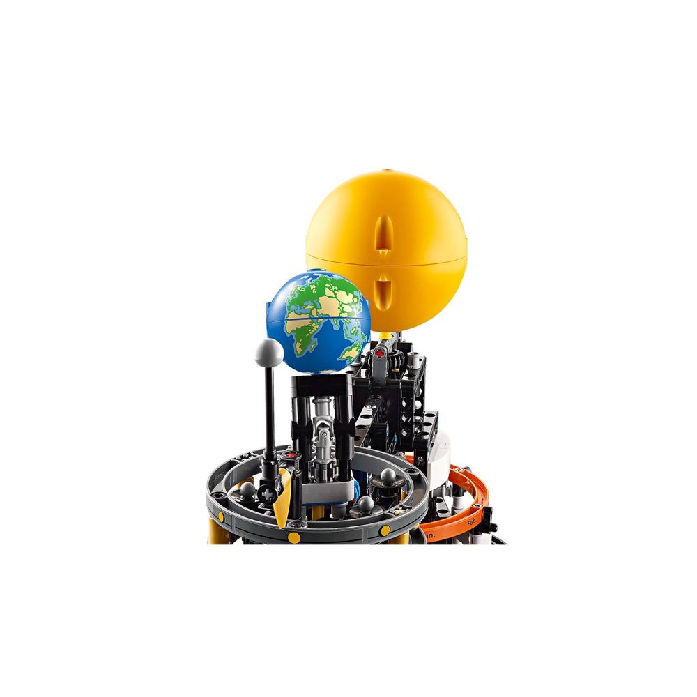 LEGO 42179 Planeta Zemlja i Mjesec u orbiti slika 5