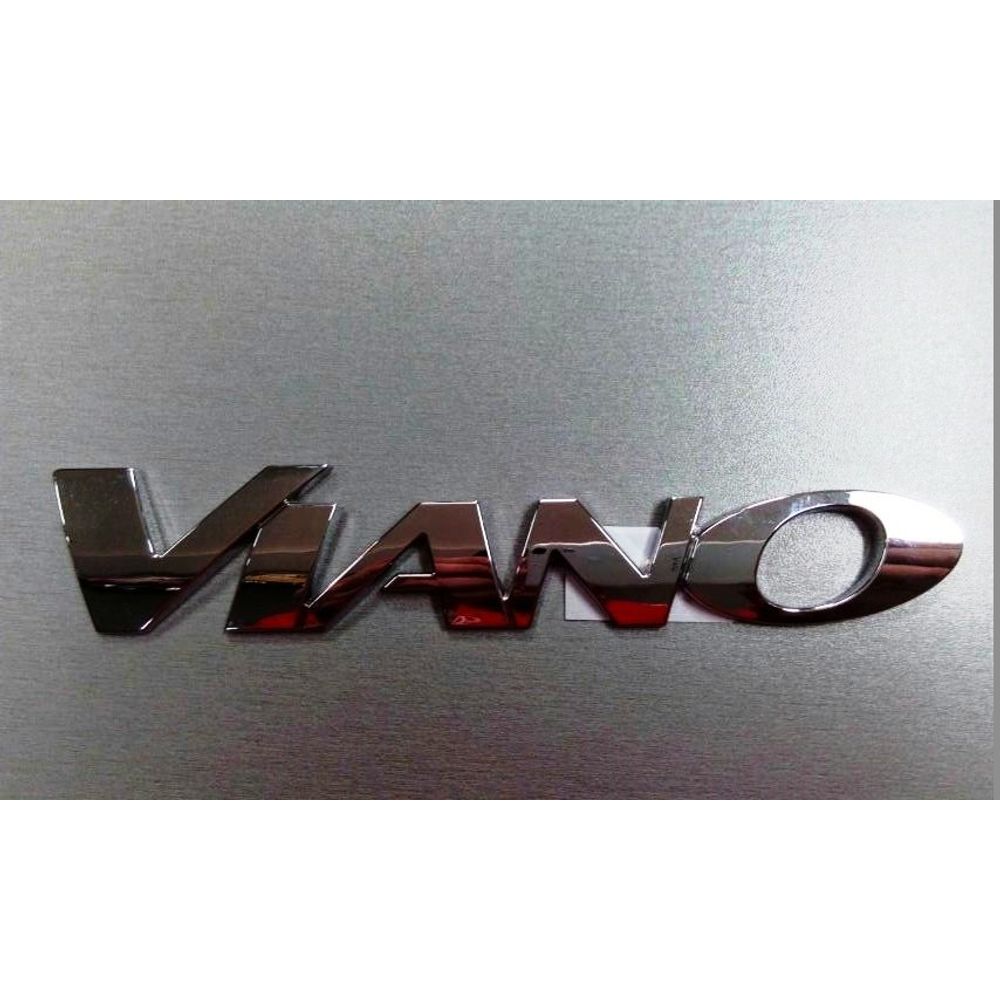 Plastični natpis Viano Mercedes slika 1