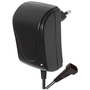 home Adapter 1500/2100 mA, 3-12 V, sa više priključaka - MW MC15N