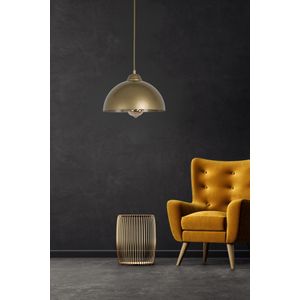 Retro Luster sa Eskitme Efektom i Antik Dizajnom