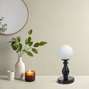 Olimpiyat Crno-Bijela Stona Lampa
