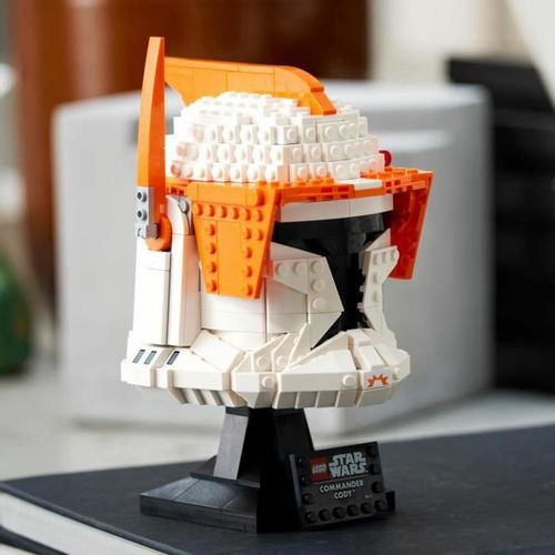 Lego Clone Commander Cody - Set za Gradnju s 766 Dijelova slika 4