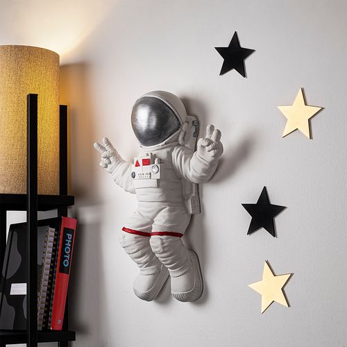 Peace Sign Astronaut - 2 White
Grey Decorative Wall Accessory slika 1