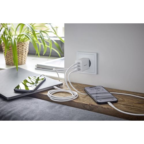 Intenso 65W GaN punjač s 2xUSB-C i 1xUSB-A priključkom W65ACC slika 6