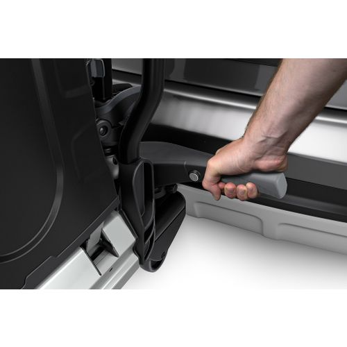 Thule EasyFold XT 3, 934B nosač bicikla na kuku crni za 3 bicikla s torbom slika 10