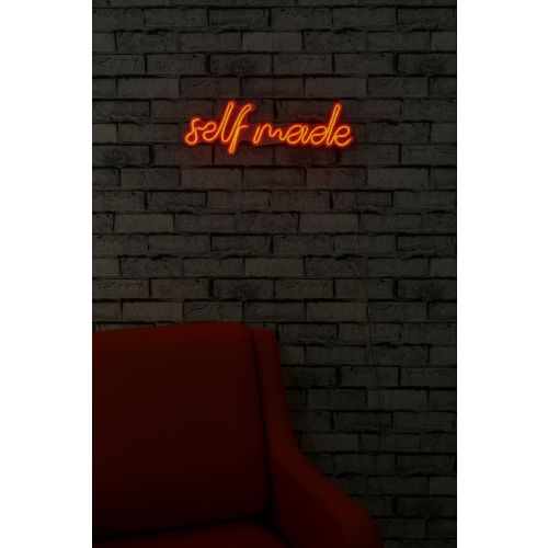 Wallity Ukrasna plastična LED rasvjeta, Self Made - Red slika 12