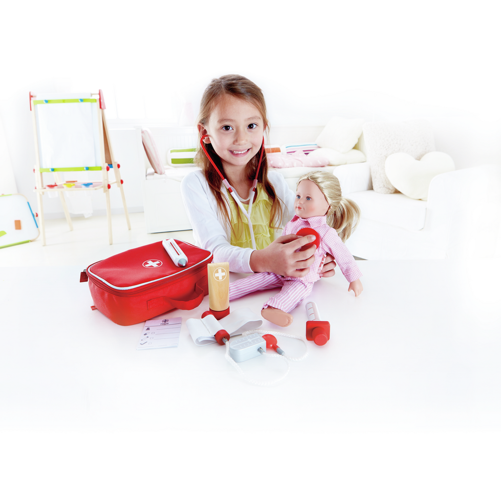 Hape Drveni doktorski set Doctor on Call E3010A  slika 4