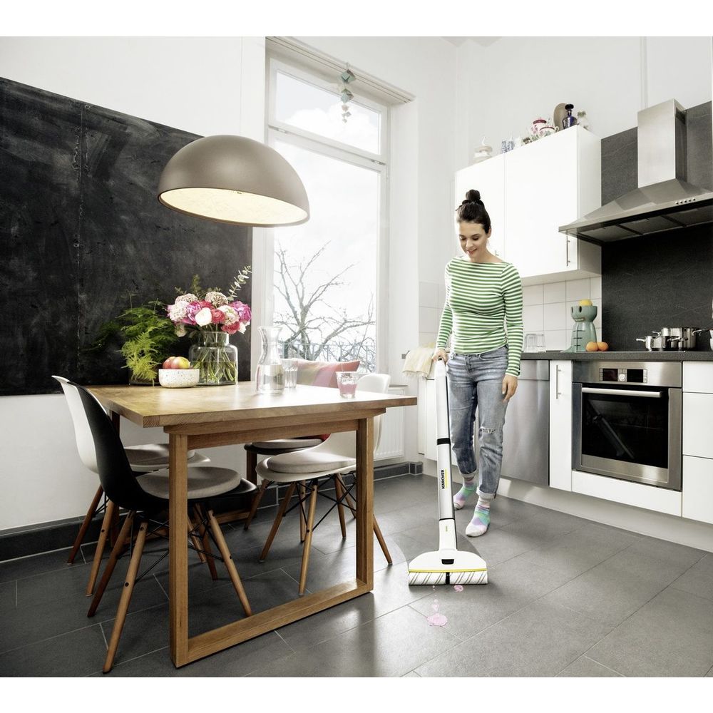 KARCHER Bežični čistač podova EWM 2 Premium White - Električni mop 1.056-350.0 slika 12