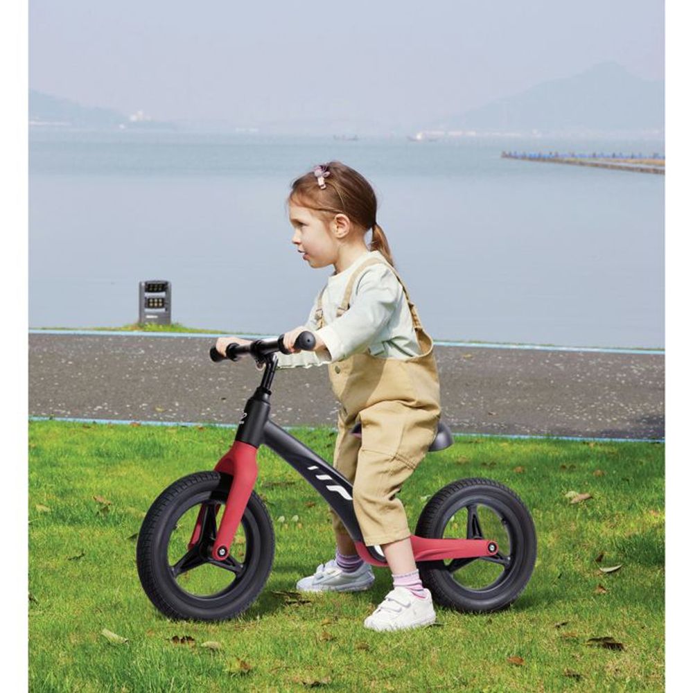 Hape Balans bicikl Learner, Crveni slika 7