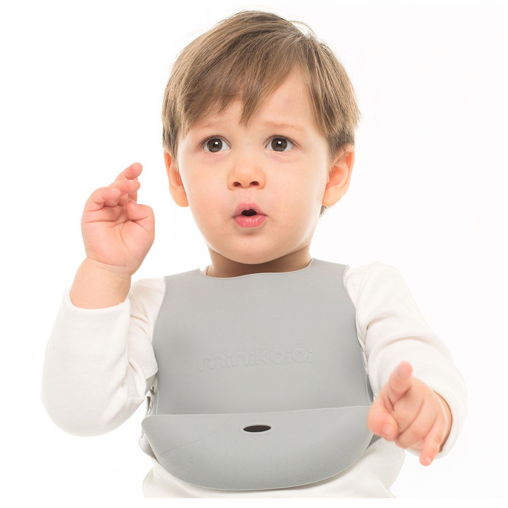 Minikoioi Silikonski siperak Flexi Bib, Sivi slika 4