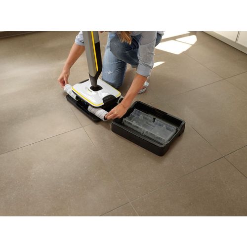 KARCHER Bežični čistač podova FC 7 Cordless Premium White *EU - Električni mop slika 4