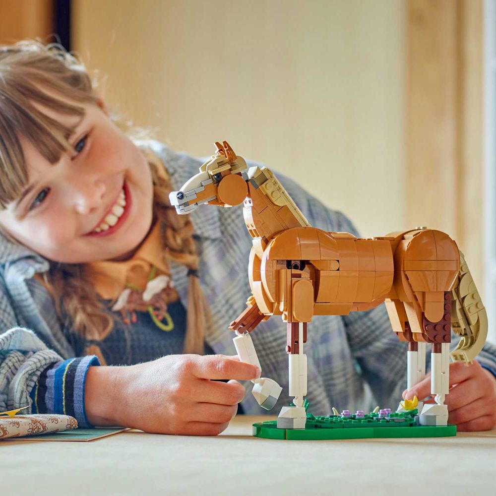 LEGO 31166 Beautiful Horse slika 8