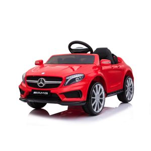 Mercedes GLA 45 crveni