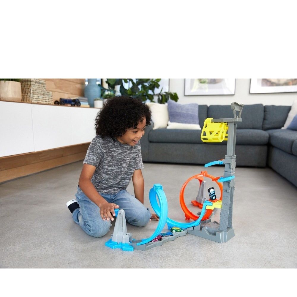 Hot Wheels Action Loop & Launch - Staza sa dvostrukom petljom i autićem, 80cm slika 7