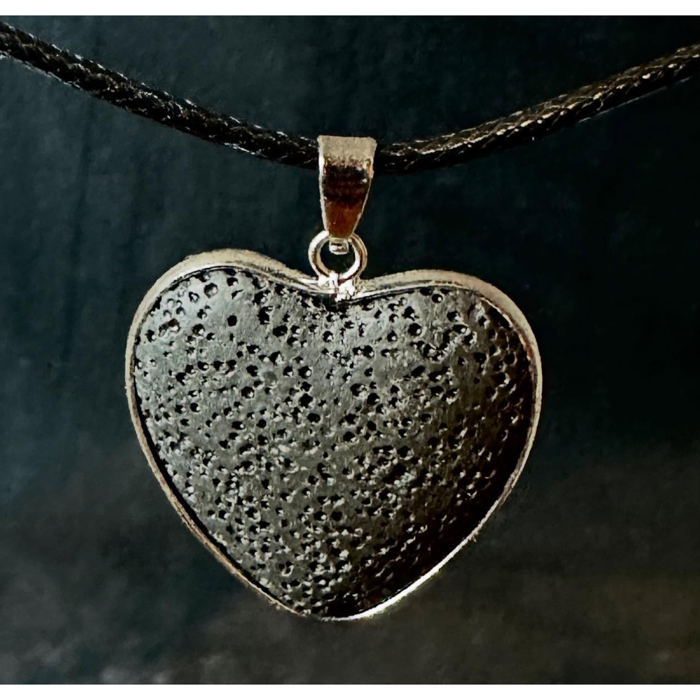 Poludrago kamenje Ogrlica Heart - Vulkanski kamen slika 3