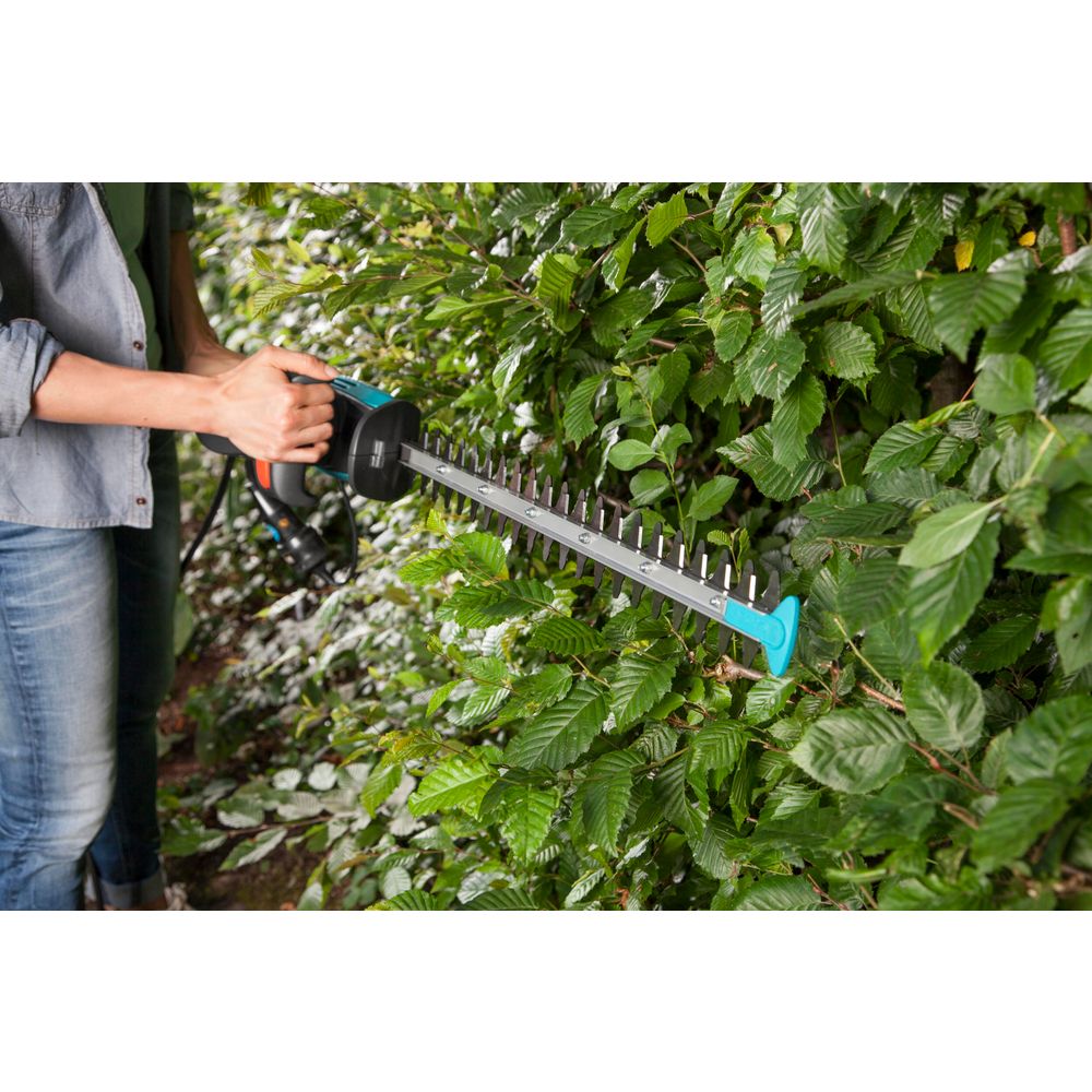 GARDENA Elektro makaze za živicu EasyCut 420/45 slika 4