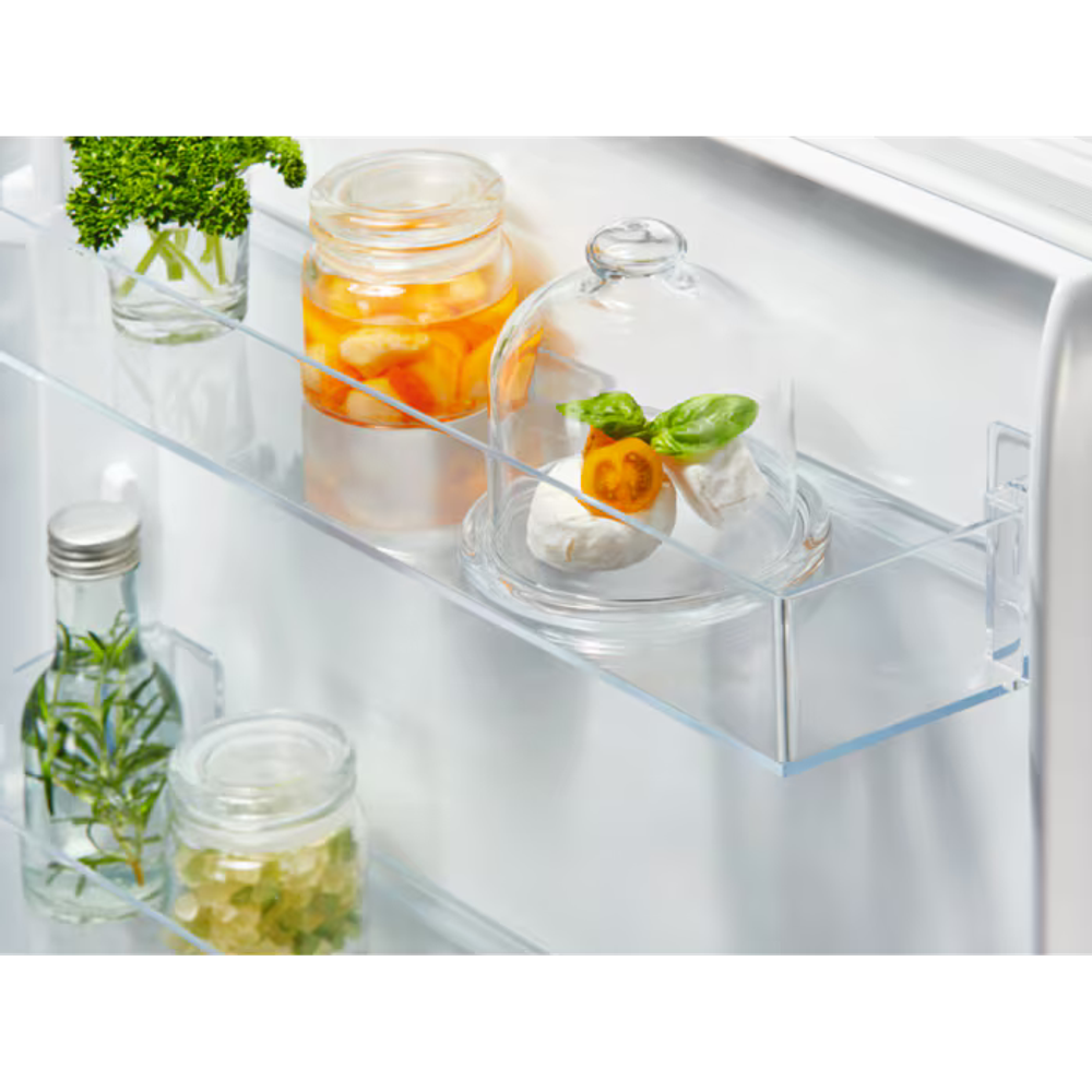 Electrolux kombinirani ugradbeni hladnjak ENA7CE18S1 slika 2