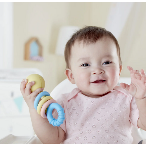 Hape Glodalica Rattling Rings Teether E0024A  slika 2