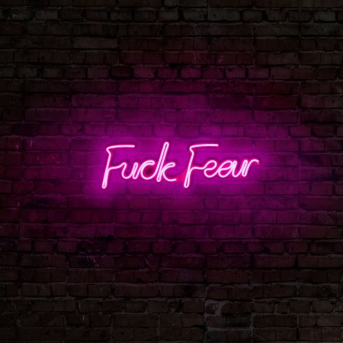 Wallity Ukrasna plastična LED rasvjeta, Fuck Fear - Pink slika 10