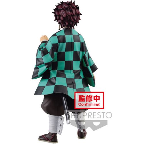 Demon Slayer: Kimetsu no Yaiba Tanjiro Kamado figure 24cm slika 3