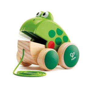 Hape Drvena igračka Žaba na povlačenje