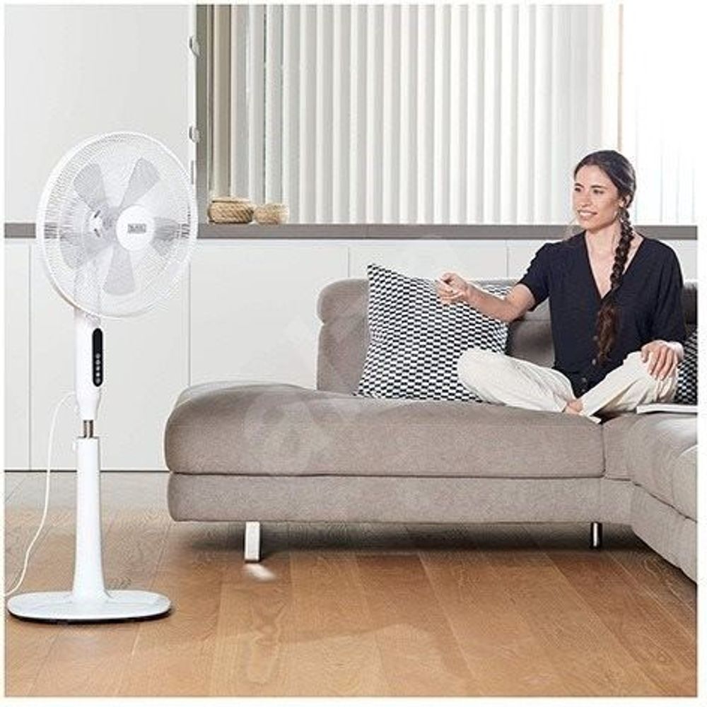 STOJEĆI VENTILATOR 135 CM 50 W Black &amp; Decker BXEFP50E slika 4