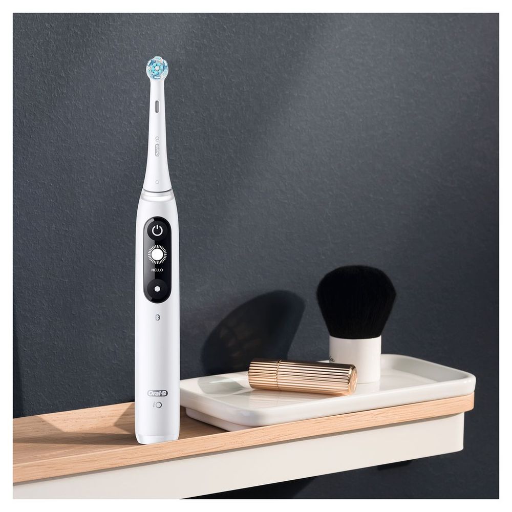 Oral B Električna Četkica Za Zube Io Series 7 White Alabaster slika 5