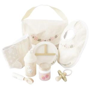 Le Toy Van Set za lutke Doll Nursing