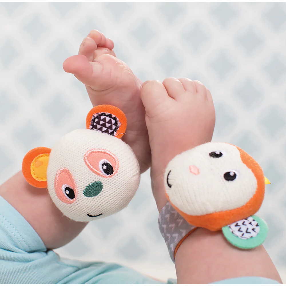 Infantino 206892 Plišana zvečka za zglobove - Panda i majmun slika 3