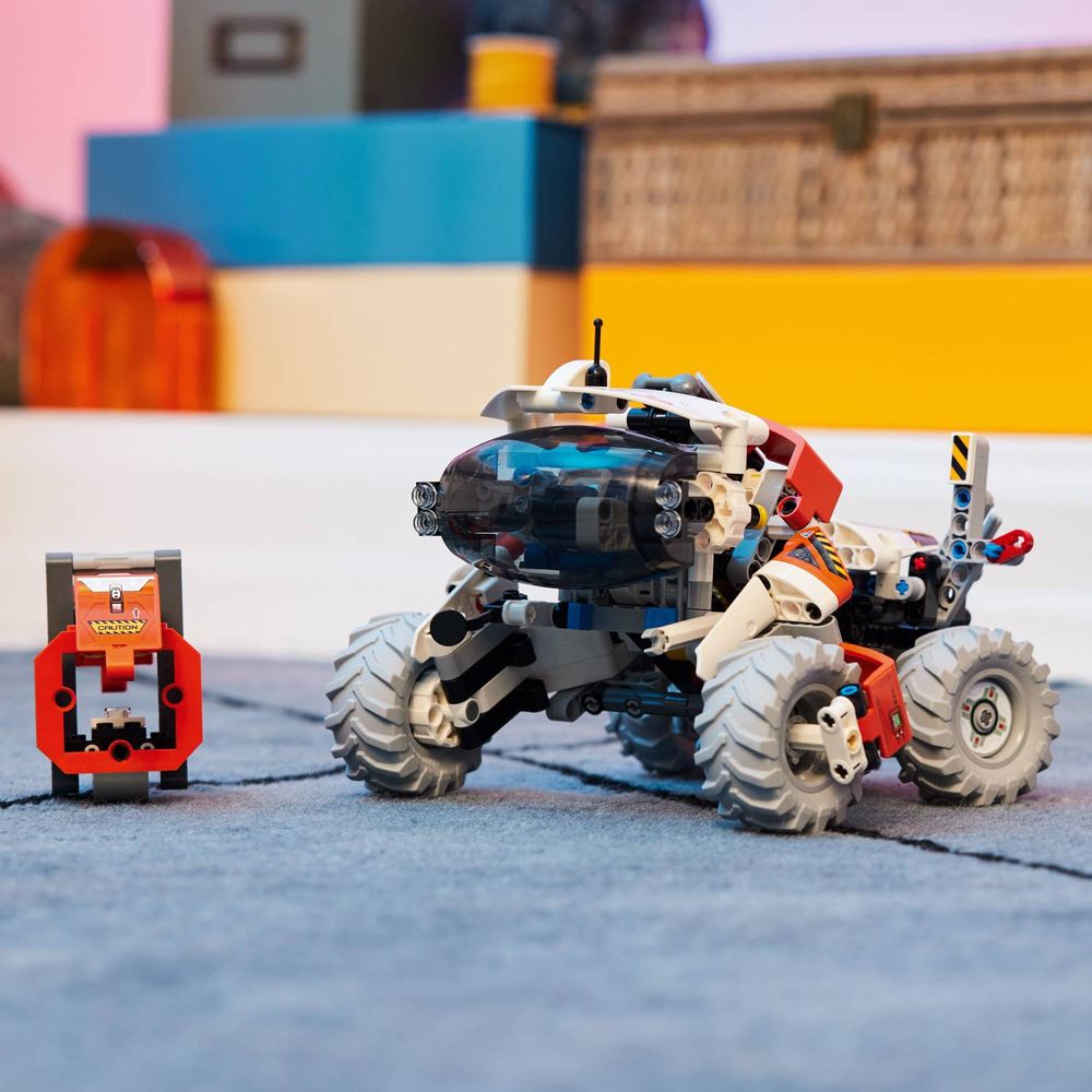 LEGO 42178 Svemirsko transportno vozilo LT78 slika 11
