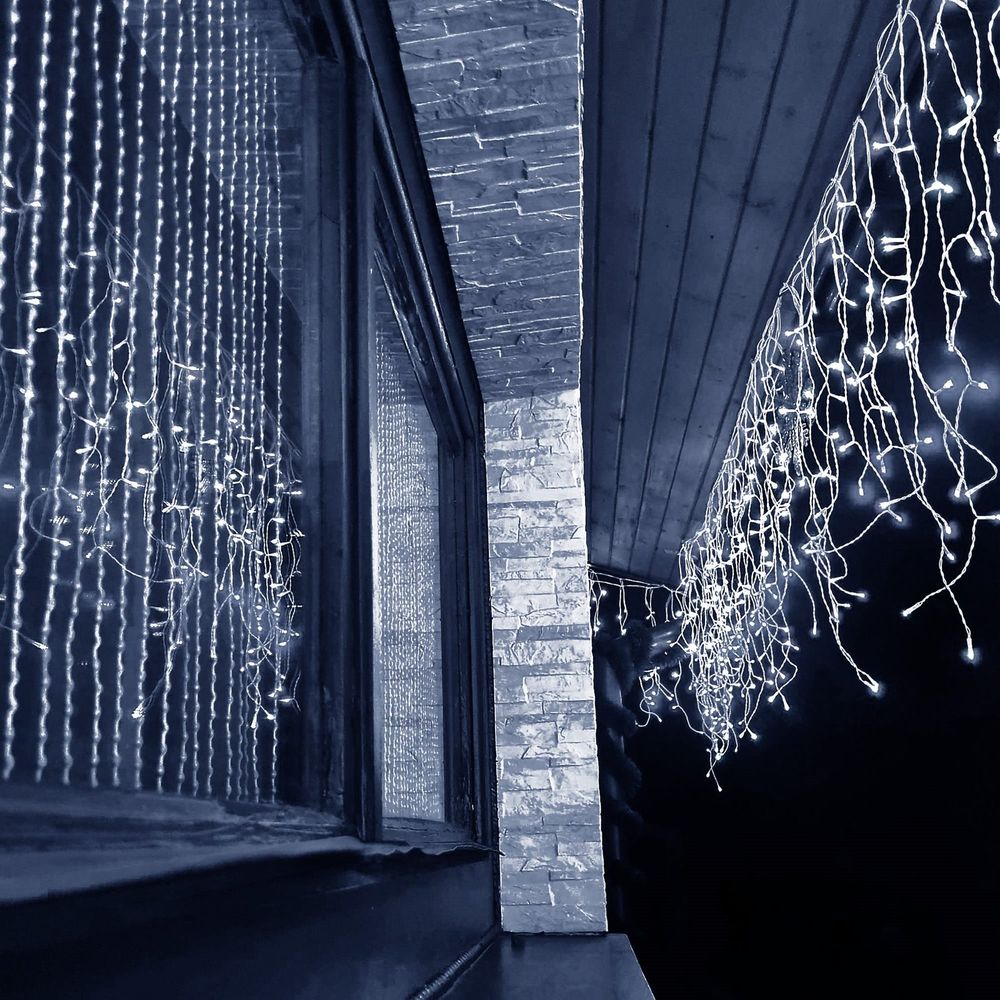 Božićna LED zavjesa s daljinskim upravljačem 300 LED, hladno bijela slika 4