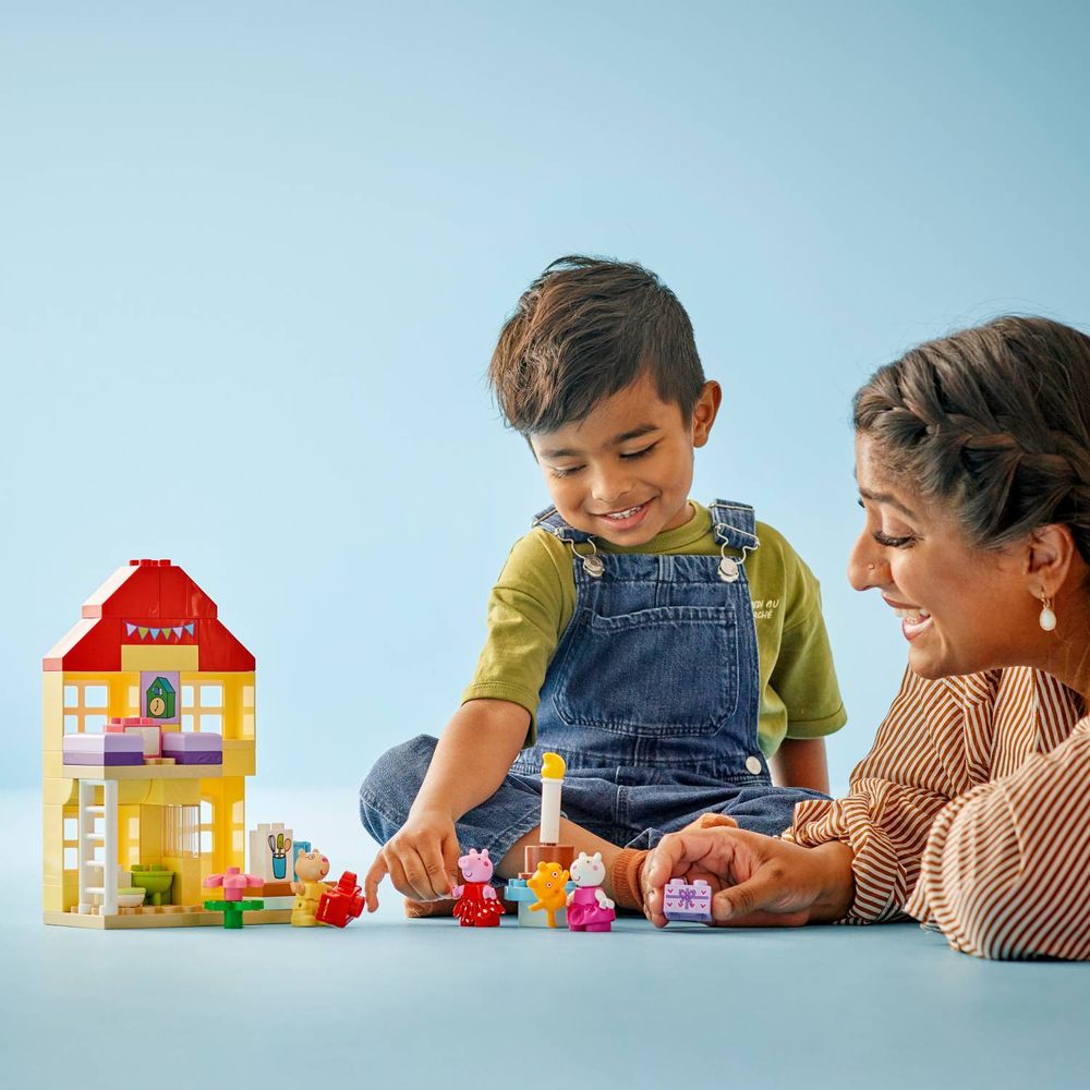LEGO 10433 Peppa Prase rođendanska kuća slika 8