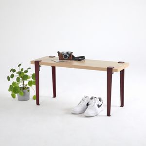 Khalkeus - Wooden
Burgundy Wooden
Burgundy Bench