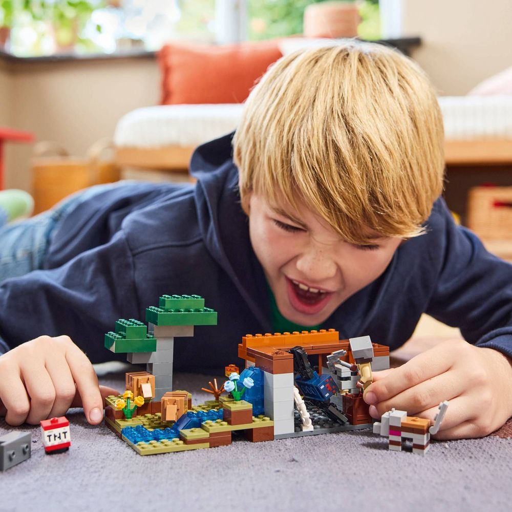 LEGO 21269 Rudarska ekspedicija sa Pasancem slika 9