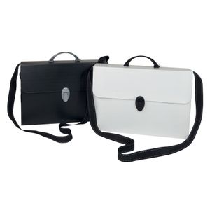​Folder A4 dimenzija 27x37,5x8 crni sa naramenicom
