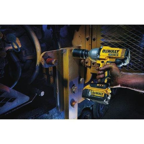 Dewalt DCF899P2 aku udarni odvijač 18v xr 610w brushless  slika 3