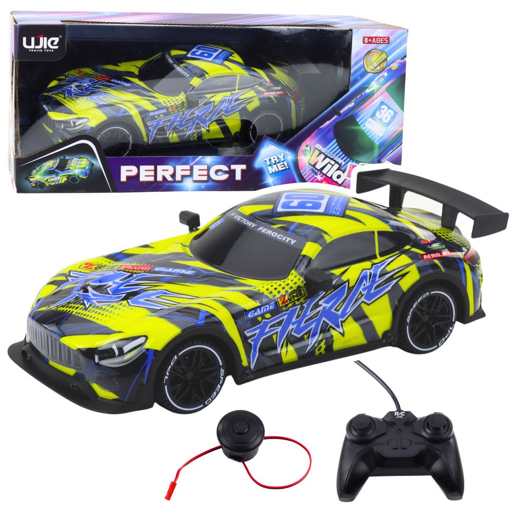 RC trkaći automobil s osvijetljenim tijelom žute boje slika 1