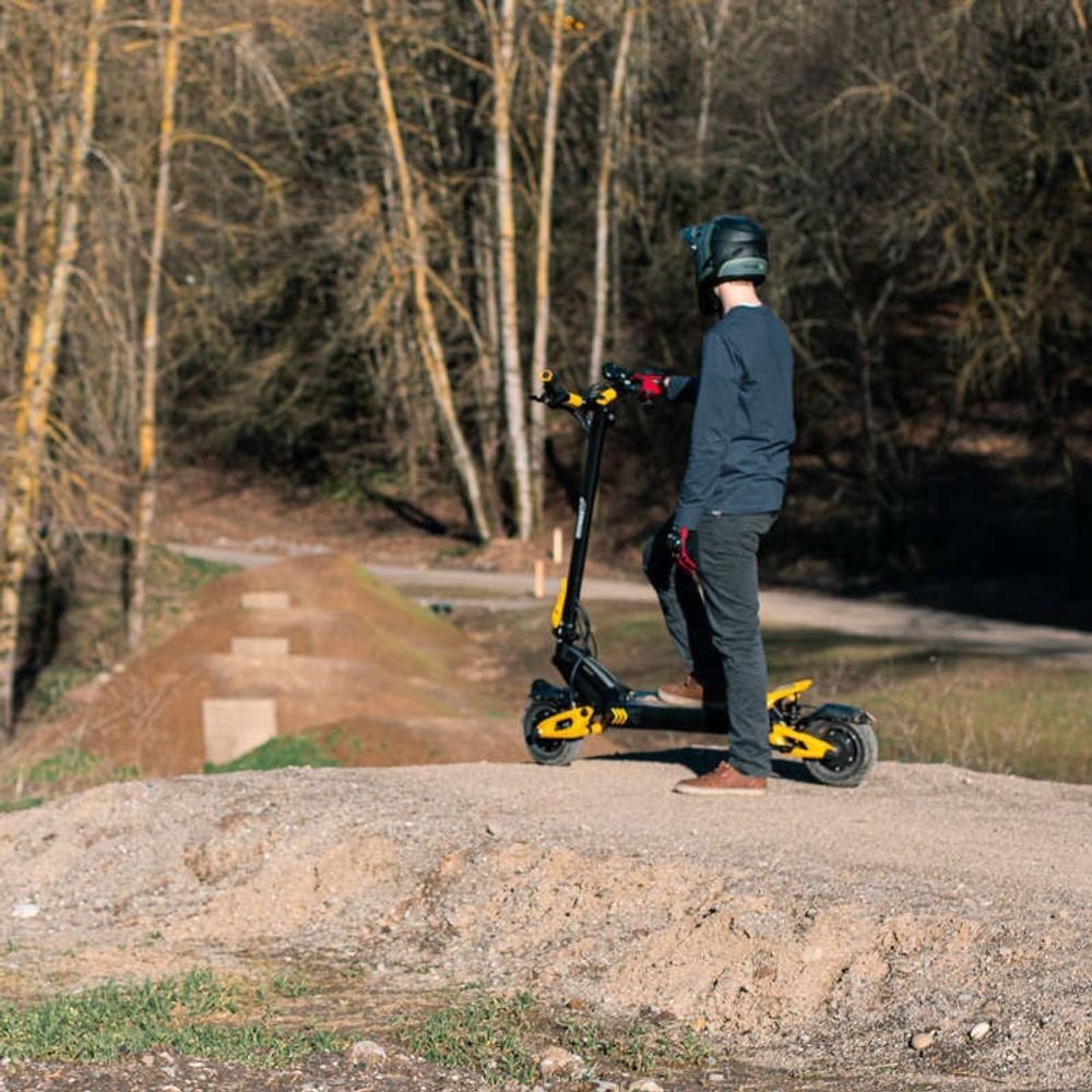 Električni romobil VSETT10+ 60V20.8Ah,  2x1400W, 80km/h slika 16