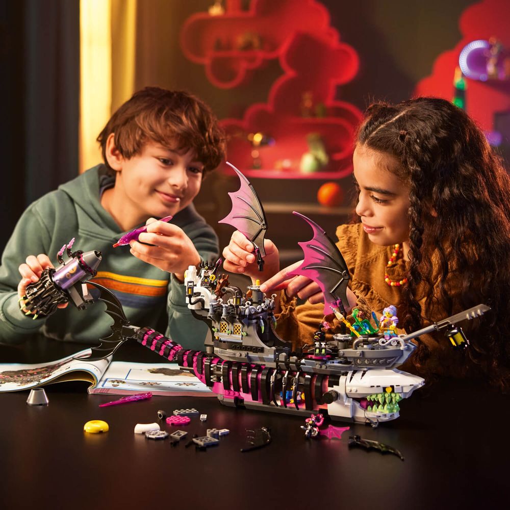 LEGO 71469 Brod Ajkule Noćnih Mora slika 8