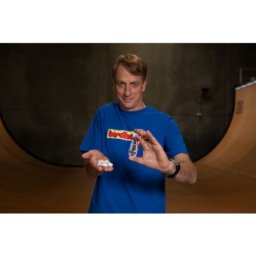 Hot Wheels® Fingerboard s Tenisicama - Tony Hawk Kolekcija slika 12