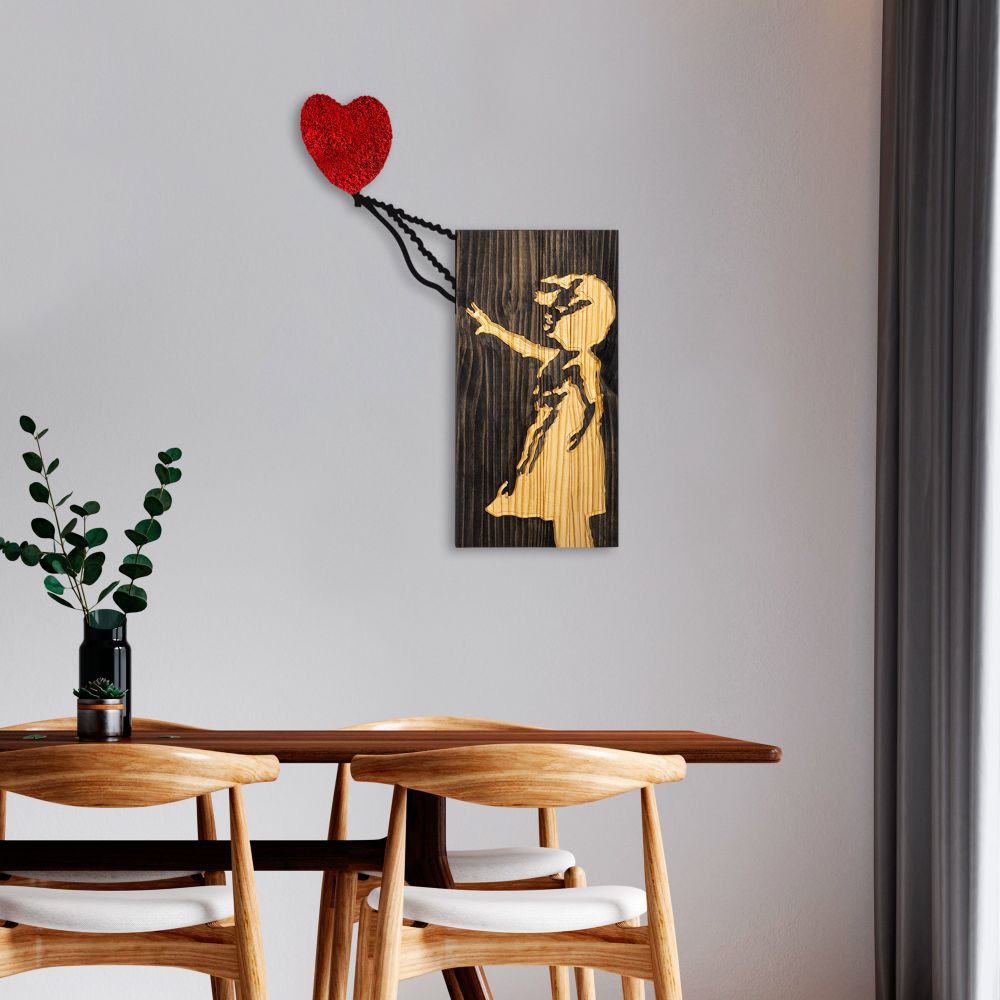 Dekorativni Drveni Zidni Ukras 'Banksy - 15-1' u Boji Oraha sa Crvenim Detaljima slika 3