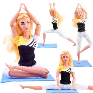 Lutka koja vježba yogu 30cm ZA4460